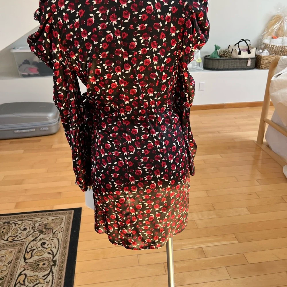 Something navy stunning Nordstrom dress🌈❤️ - Picture 8 of 16